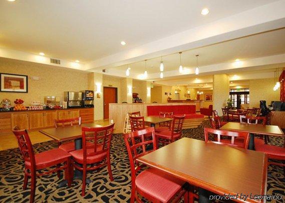 Comfort Suites Wenatchee Gateway Restaurant bilde